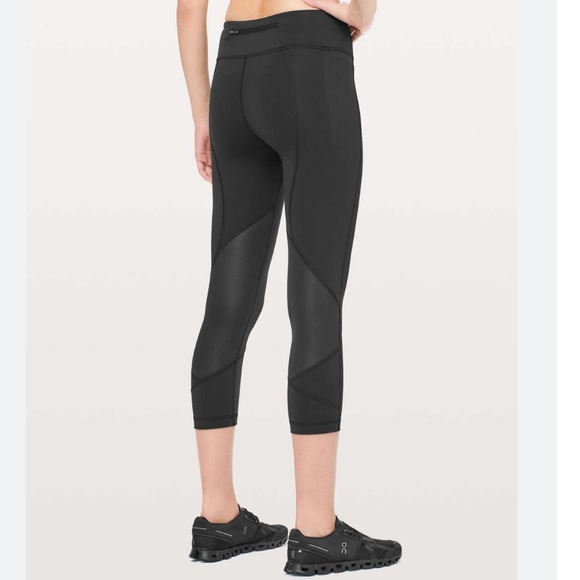 Lululemon | Black Pace Rival Crop 22” Running Tights Cropped Mesh Leggings - Picture 2 of 8